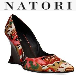 Natori Ikebana Silk Wedge Pump